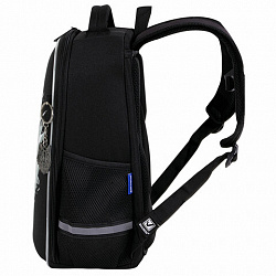 Ранец BRAUBERG LIGHT, 1 отделение, с брелком, Gray wolf, 36х26х13 см, 273111