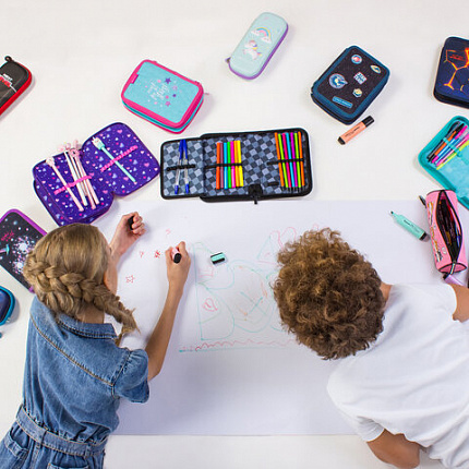 Пенал BRAUBERG, 1 отделение, 1 откидная планка, EVA 3D, 22х10х5 см, "Unicorn", 270699