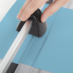 Резак роликовый BRAUBERG EXTRA A3, до 10 л., длина реза 480 мм, металлическое основание, 532326