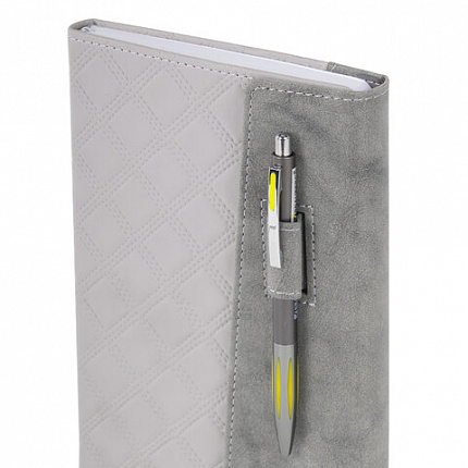 Ежедневник недатированный А5 145х215 мм, BRAUBERG "Stitch", под кожу, магнит, 160 л., серый, 116591