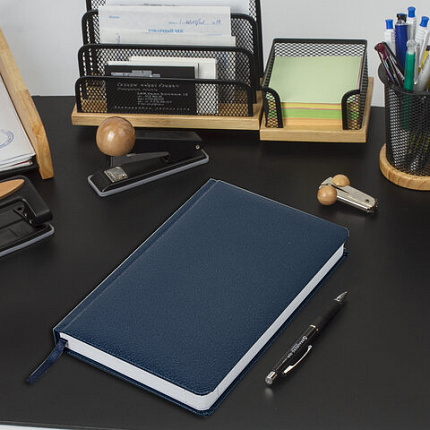 Ежедневник недатированный А5 138x213 мм BRAUBERG "Profile" балакрон, 136 л., синий, 123426