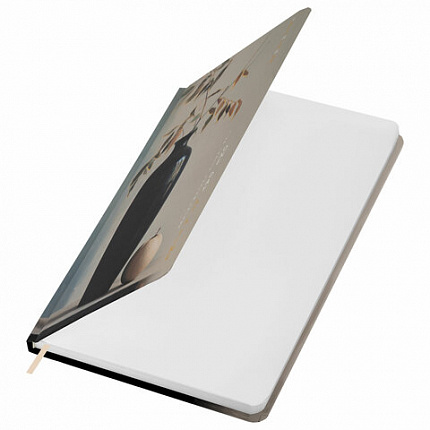 Ежедневник недатированный с резинкой А5 145х203 мм, BRAUBERG, твердый, фольга, 128 л., "Vase", 116295