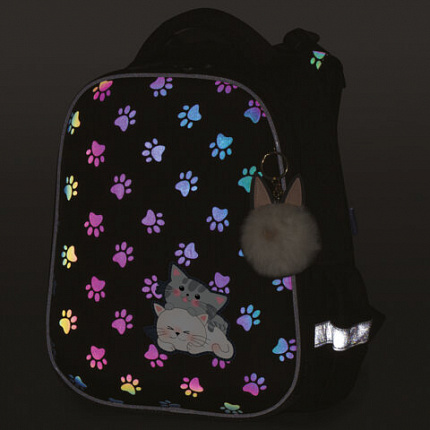 Ранец BRAUBERG LUMINOUS, 2 отделения, с брелоком, "Лапки", СВЕТЯЩИЙСЯ РИСУНОК, 38х29х16 см, 271366