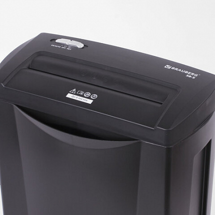 Уничтожитель (шредер) BRAUBERG S8-S, 2 уровень секретности, полоски 6 мм, 8 листов, корзина 15 литров, 531088