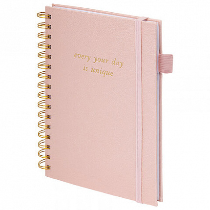 Бизнес-тетрадь на гребне А5 148х216 мм, BRAUBERG "Calipso" под кожу, резинка, клетка, 80 л., розовая, 116251