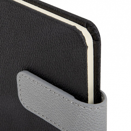 Еженедельник недатированный МАЛЫЙ ФОРМАТ 105х158мм BRAUBERG "Modern" под кожу, застежка, 64 листа, черный, 118656