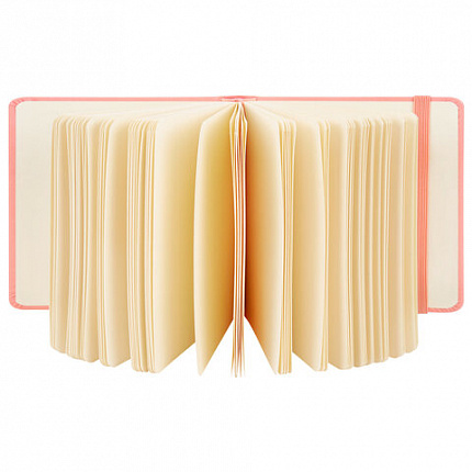 Скетчбук, слоновая кость 140 г/м2 120х120 мм, 80 л., КОЖЗАМ, резинка, BRAUBERG ART CLASSIC, пастель розовый, 116876