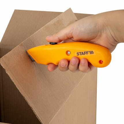 Нож универсальный мощный STAFF PRO, автофиксатор с 3 положениями, ABS-пластик, 238733