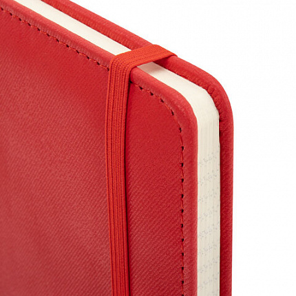 Блокнот А5 148x218 мм BRAUBERG "Optimal", под кожу, 80 листов, резинка, держатель для ручки, клетка, красный, 118635