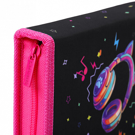 Пенал BRAUBERG с наполнением, 1 отделение, 1 откидная планка, 24 предмета, 21х14 см, "Headphones", 273531