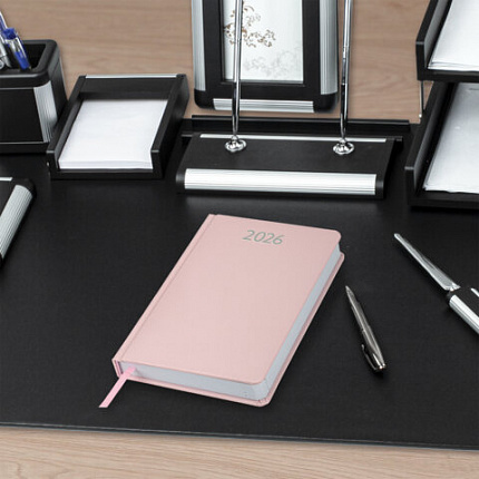 Ежедневник датированный 2026, А5, 138x213 мм, BRAUBERG "Profile", балакрон, светло-розовый, 117075