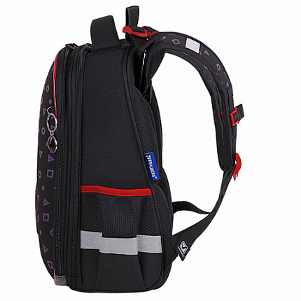 Ранец BRAUBERG LUMINOUS, 2 отделения, с брелком, "Danger", СВЕТЯЩИЙСЯ РИСУНОК, 38х29х16 см, 272069