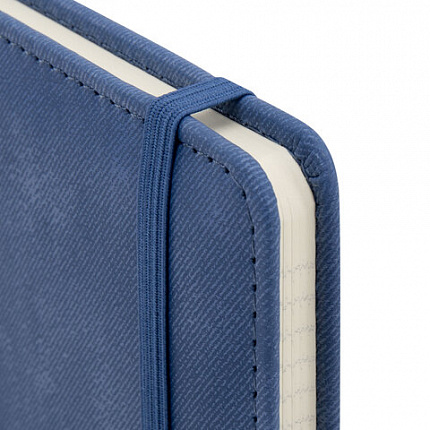 Блокнот А5 148x218 мм BRAUBERG "Optimal", под кожу, 80 листов, резинка, держатель для ручки, клетка, синий, 118633