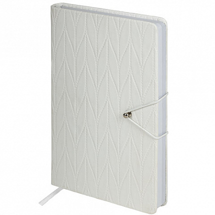 Ежедневник недатированный А5 138х213 мм, BRAUBERG "Braided", под кожу, гвоздик 160 л., белый, 116600