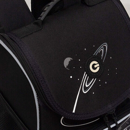 Ранец GRIZZLY анатомическая спинка, с мешком для обуви, для мальчиков, "SPACEMAN RACE", 33х25х13 см, RAm-585-4/1