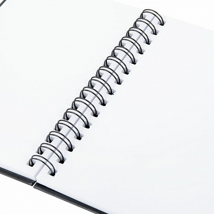 Скетчбук, белая бумага 160 г/м2, 145х205 мм, 60 л., гребень, твёрдая обложка ЧЕРНАЯ, BRAUBERG ART, 115072