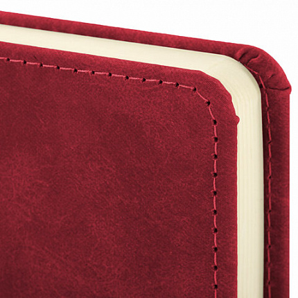 Ежедневник недатированный МАЛЫЙ 100х150 мм А6 BRAUBERG "Status", под кожу, 160 л., красный, 113367