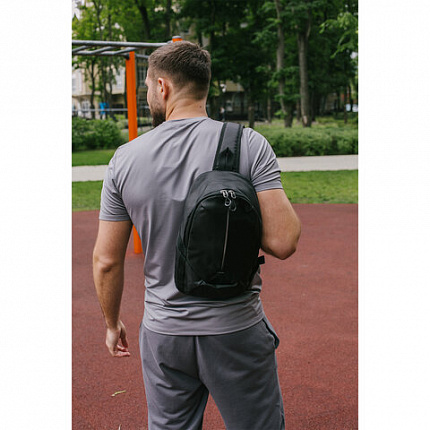 Рюкзак HEIKKI SPORTING (ХЕЙКИ) на одно плечо, эргономичный, черный, 37x23x10см, 273905