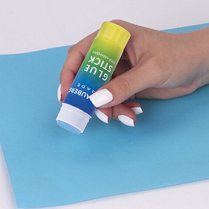 Клей-карандаш в градиентном корпусе BRAUBERG GRADE, 21 г, PVP-основа, ассорти, 271247