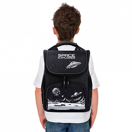 Ранец ПИФАГОР BASIC, 1 отделение, 3 кармана, эргономичная спинка, "Space invader", 35х28х18 см, 273140
