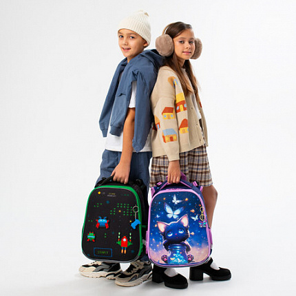 Ранец BRAUBERG PREMIUM, 2 отделения, с брелоком, "Space strike", патчи на липучках, 38х29х16 см, 273104