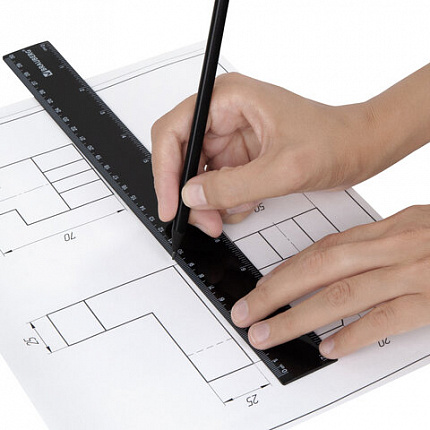 Линейка пластиковая 30 см, BRAUBERG, черная, 210837